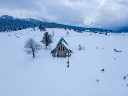 An Unforgettable Journey to Gulmarg with Tribazz
