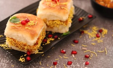 Best Street Food of Gujarat