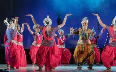 Divine Dance of Love: Exploring the Ras Leela Tradition