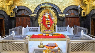 Exploring Spiritual Serenity: The advantages of virtual temple darshans in India